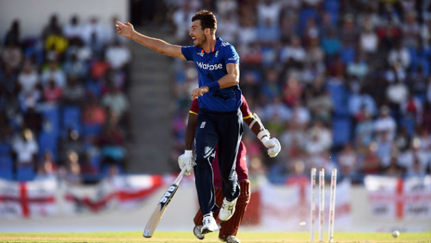 Steven Finn © AFP