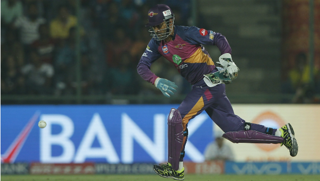 MS Dhoni was at his very best behind the stumps in RPS vs DD clash on Friday © BCCI 