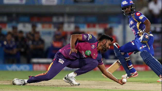 Jaydev Unadkat takes the catch to dismiss Lendl Simmons © BCCI