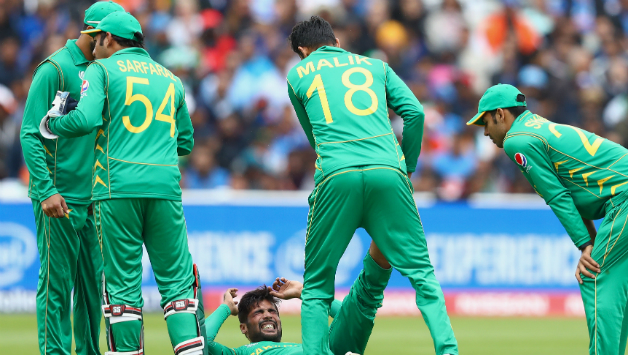 Pakistan would have to win this clash against South Africa to stay in the competition © Getty Images