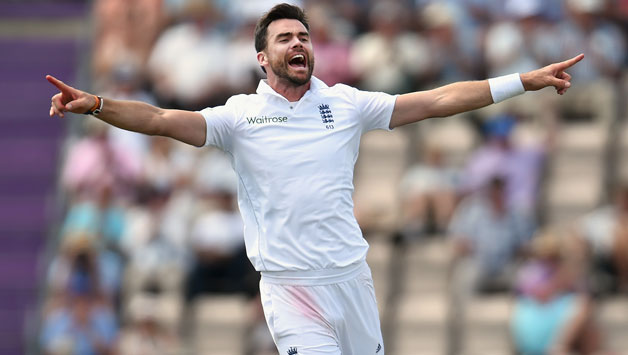 Anderson bagged 3 wickets © Getty Images