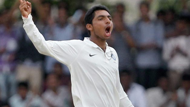 Bhargav Bhatt took 4 wickets on Day 1 for Andhra © PTI 