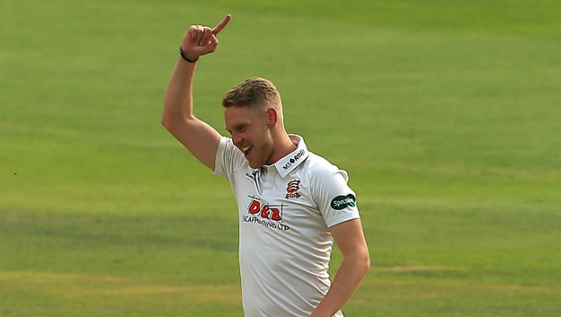 Porter propelled Essex to an unexpected county championship title with 75 wickets at 16.82 © Getty Images