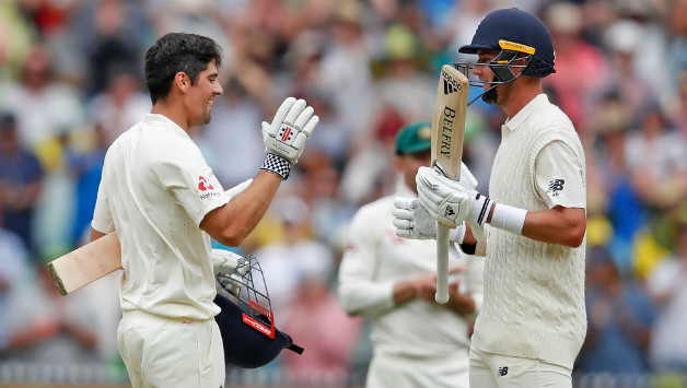 Alastair Cook and Stuart Broad © Getty Images