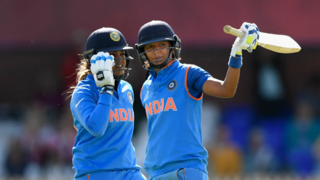 Veda Krishnamurthy and Harmanpreet Kaur © Getty Images