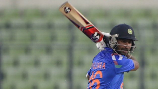 Cheteshwar Pujara scored a crucial 40 © AFP