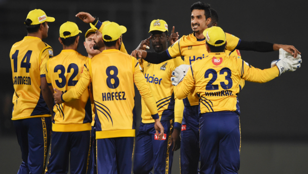 Peshawar Zalmi lifted the title in the previous edition © AFP