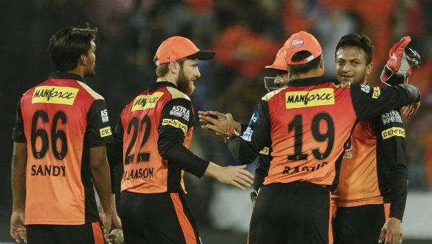 Kane Williamson (second from left) and co. have now won two matches in a row © AFP