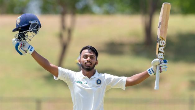 Atharwa Taide smashed 177 off 172 © SLC