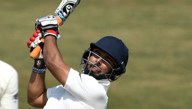 Rishabh Pant hits a six during his knock of 61 © Getty Images