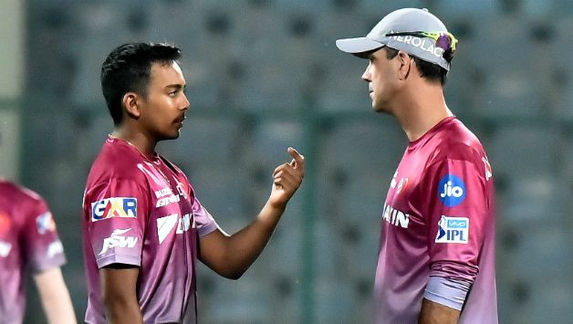 Prithvi Shaw and Ricky Ponting @ Delhi Daredevils