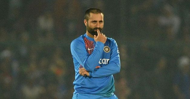 Parvez Rasool, Rasikh Salam, J&K