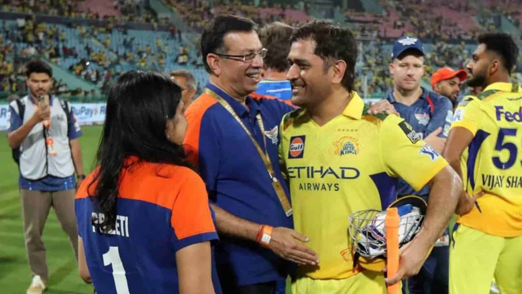 MS Dhoni and Sanjiv Goenka