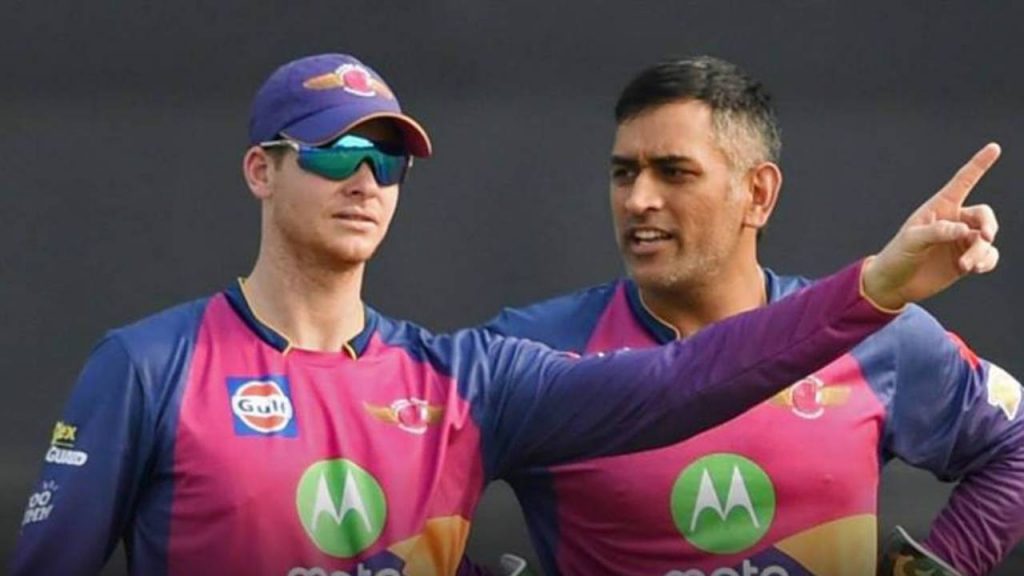 MS Dhoni and Steve Smith